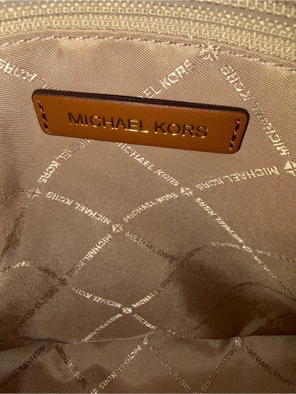 Michael Kors Jet Set Signature Tote - Vanilla/Tan - Excellent Condition